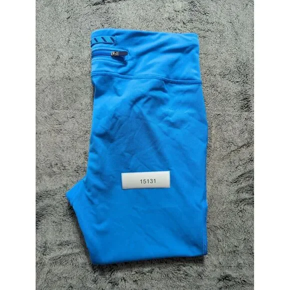 Under Armour Yoga Capris Women's Size Medium Blue - Picture 11 of 11